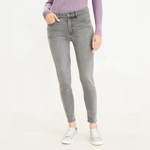 Size 2 (26) LOFT Skinny Jeans- Gray